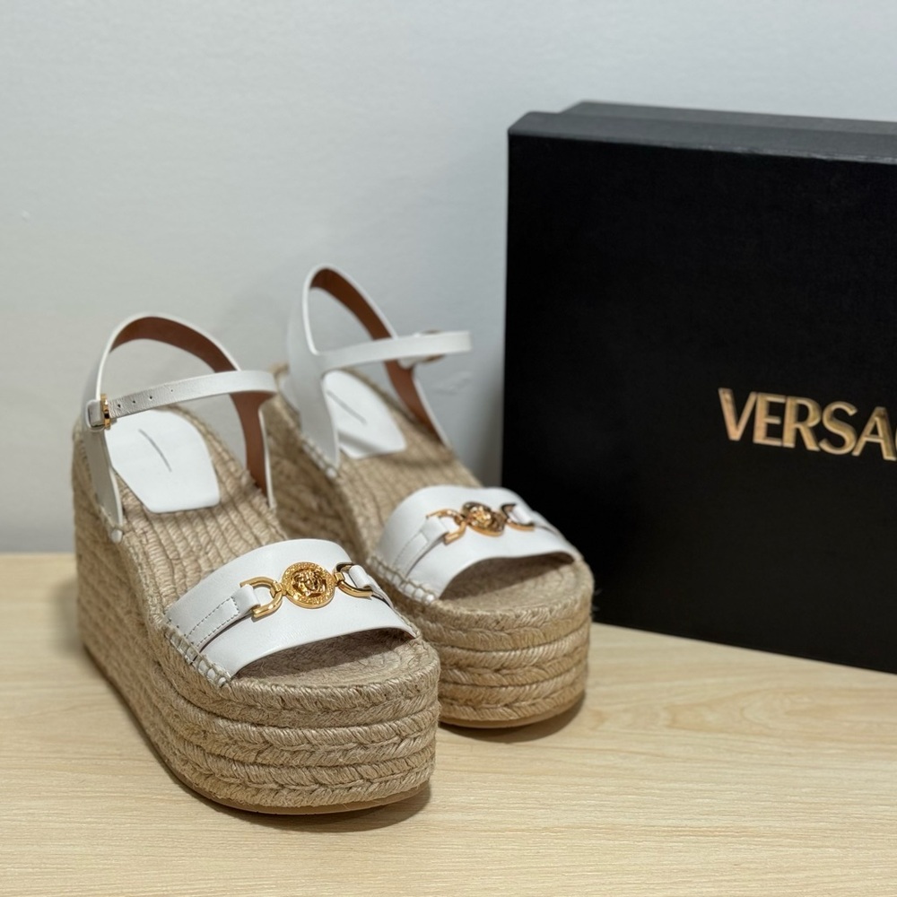 SOLD ‼️ Women's Medusa Espadrille Wedge Sandals